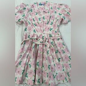 Women’s Draper James dress. Beautiful! Size XL. Has pockets!